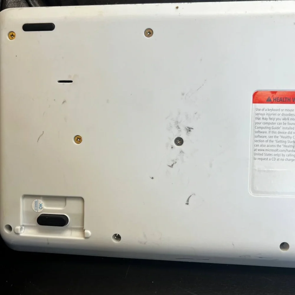 Untested Microsoft Wireless 3050 Desktop Keyboard